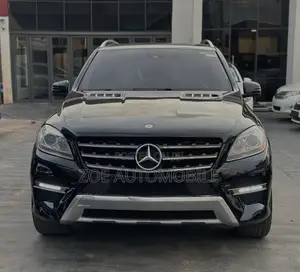 Mercedes-Benz M Class ML350 4MATIC 4dr SUV AWD (3.5L 6cyl 7A) 2014