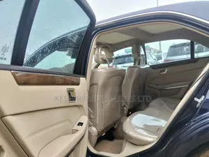 Mercedes-Benz E350 Base 4Matic Sedan AWD (3.5L 6cyl 7A) 2014 Blue