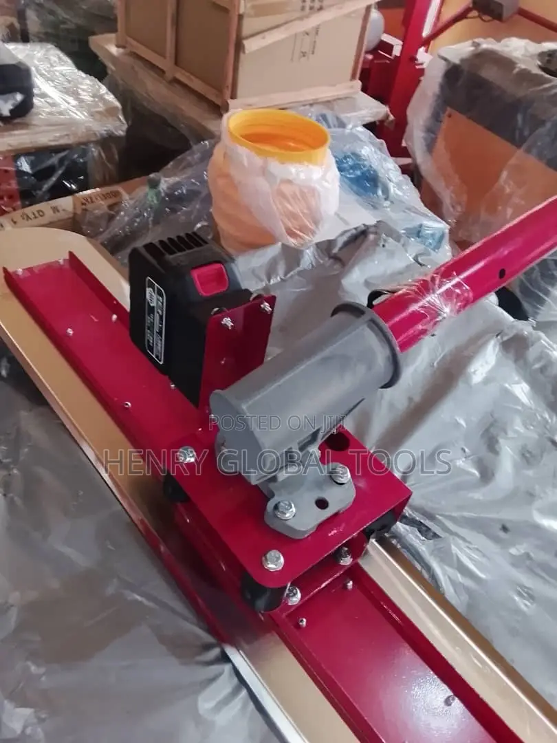 Battery Powered Industrial Screeding Plastering Machine