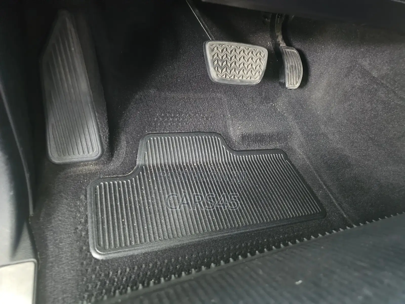 Lexus LX 2020 Silver
