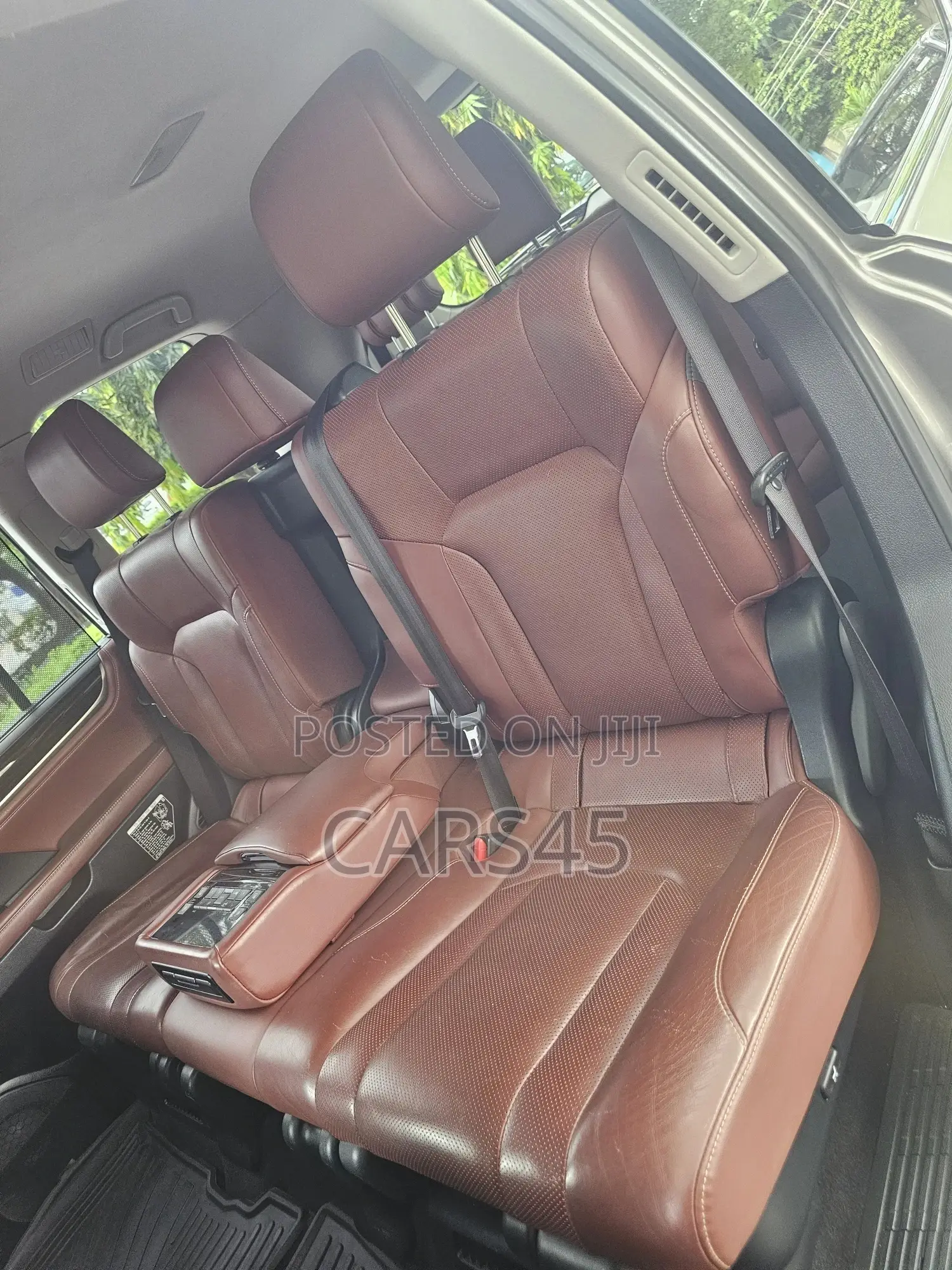 Lexus LX 2020 Silver