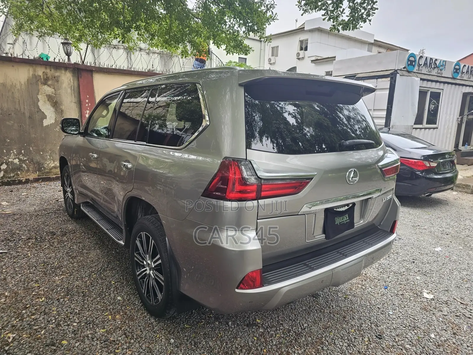 Lexus LX 2020 Silver