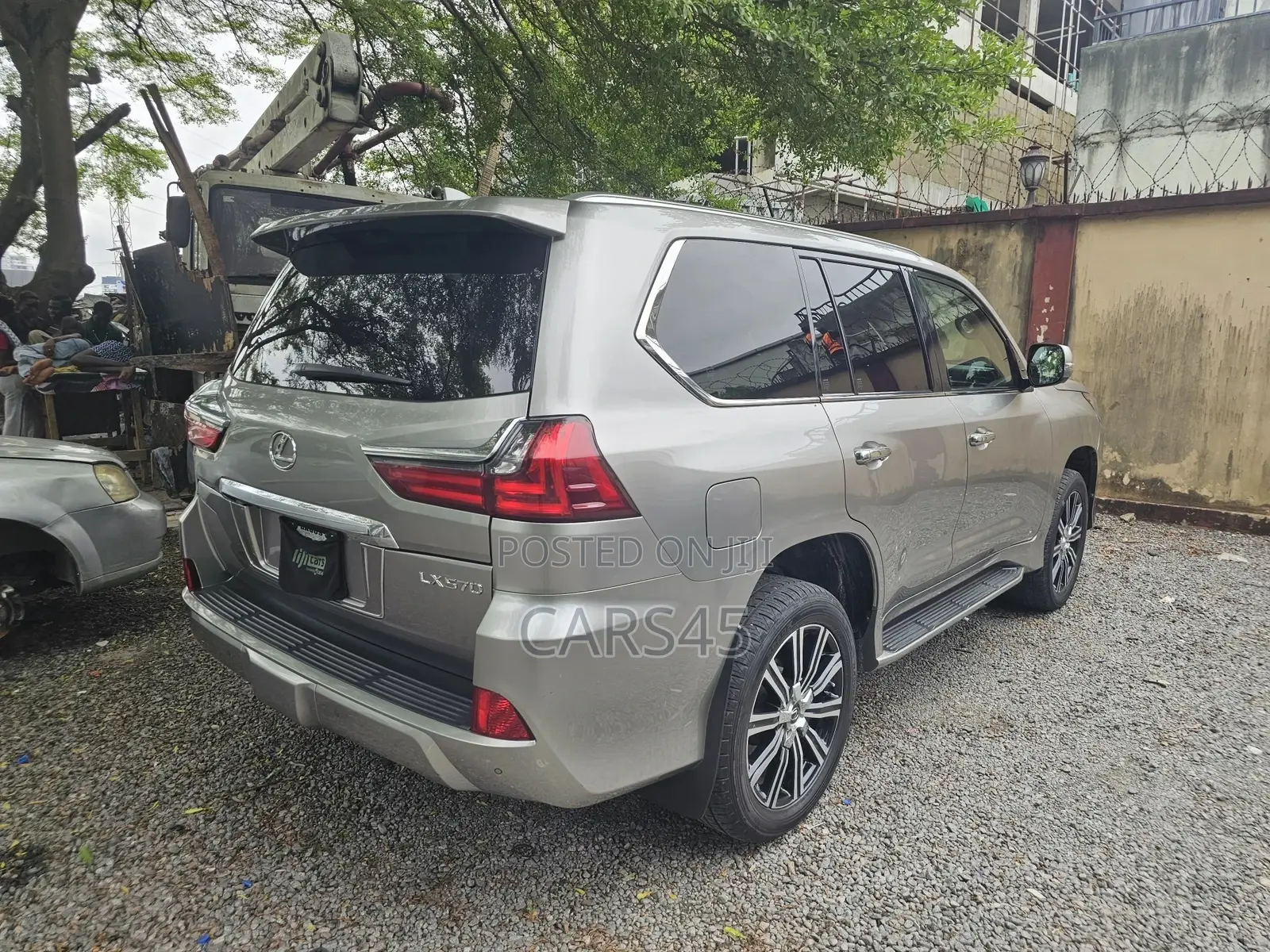 Lexus LX 2020 Silver