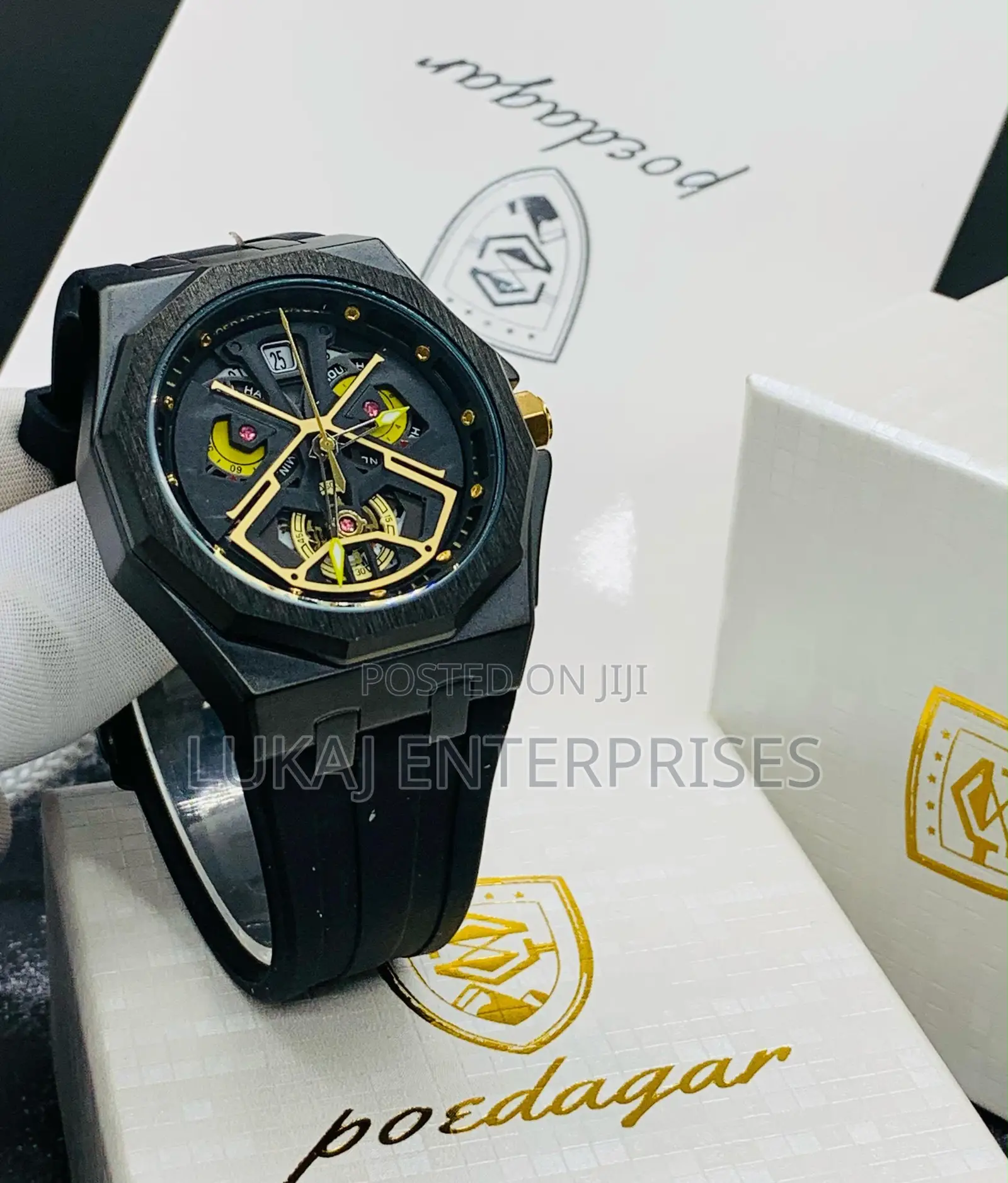 Poedagar Araneae Watch