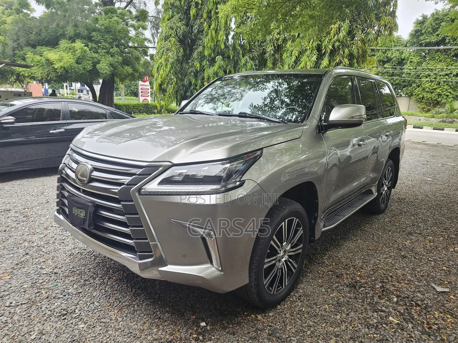 Lexus LX 2020 Silver