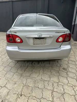 Toyota Corolla LE 2007 Silver