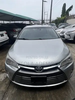 Toyota Camry LE 4dr Sedan (2.5L 4cyl 6A) 2015 Gray