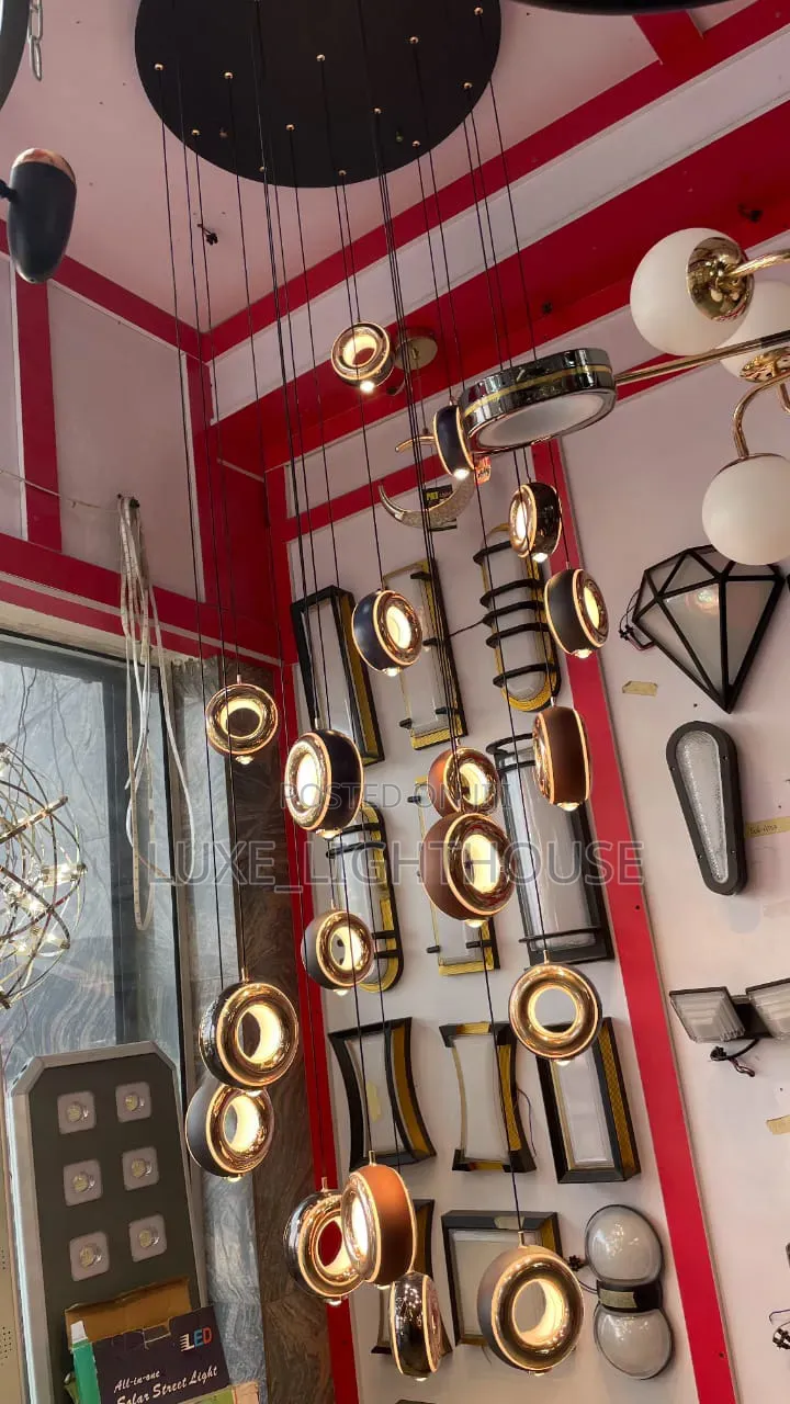 Dropping Pendant Light