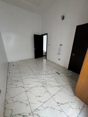 1bdrm Shared Apartment in Orchid Road, Lekki for rent