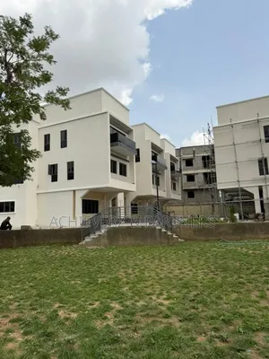 4bdrm Duplex in Asokoro for sale