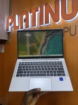 Laptop HP EliteBook 830 G5 16GB Intel Core i7 SSD 256GB
