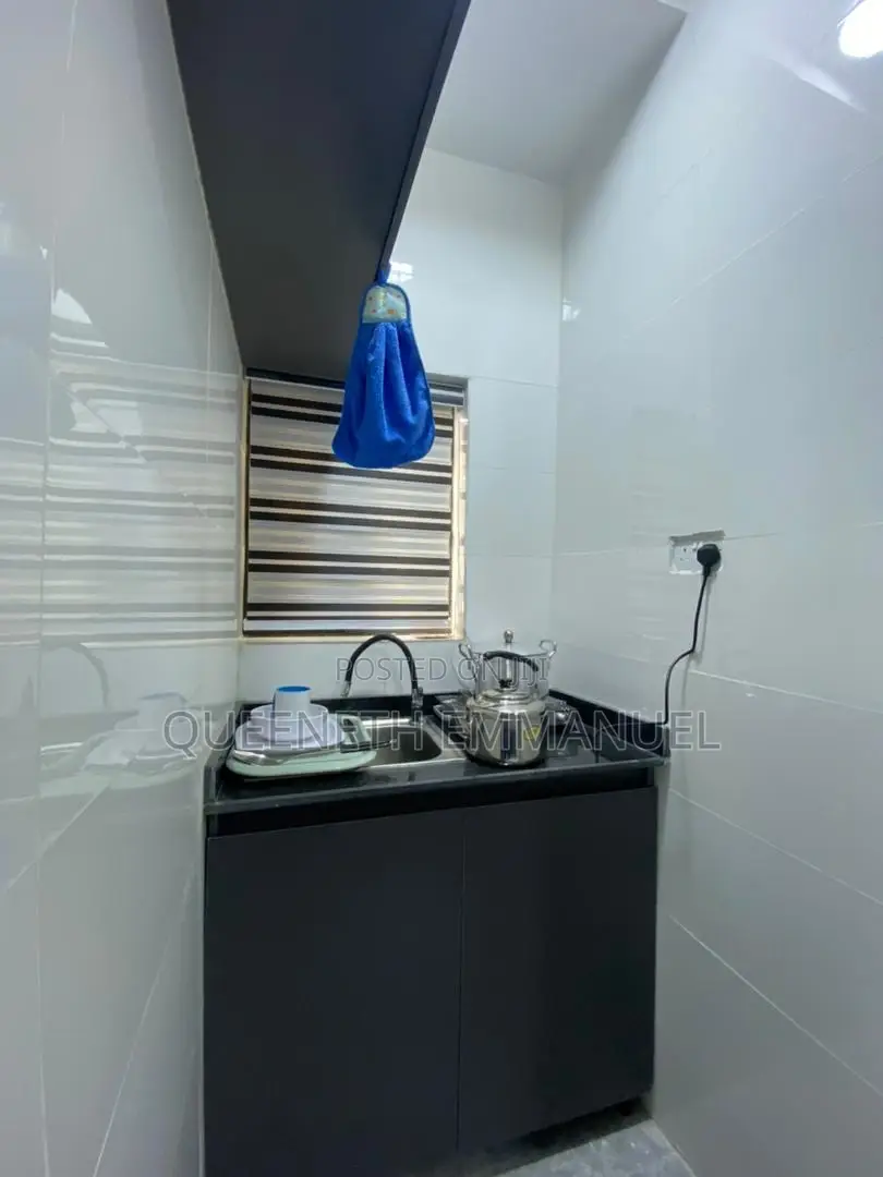 Mini Short Apartment