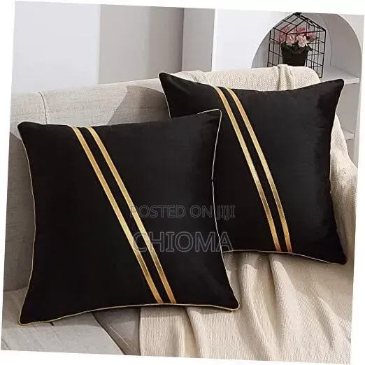Trow Pillows