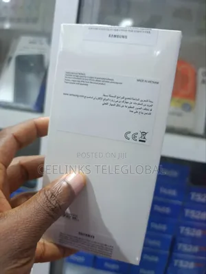 New Samsung Galaxy A06 128 GB Silver