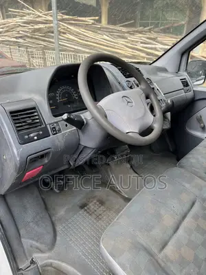 Mercedes-Benz Vito 2002 White