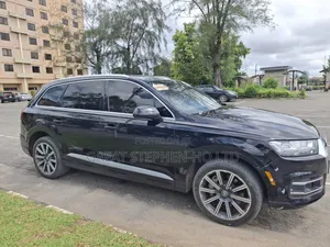 Audi Q7 2016 Black