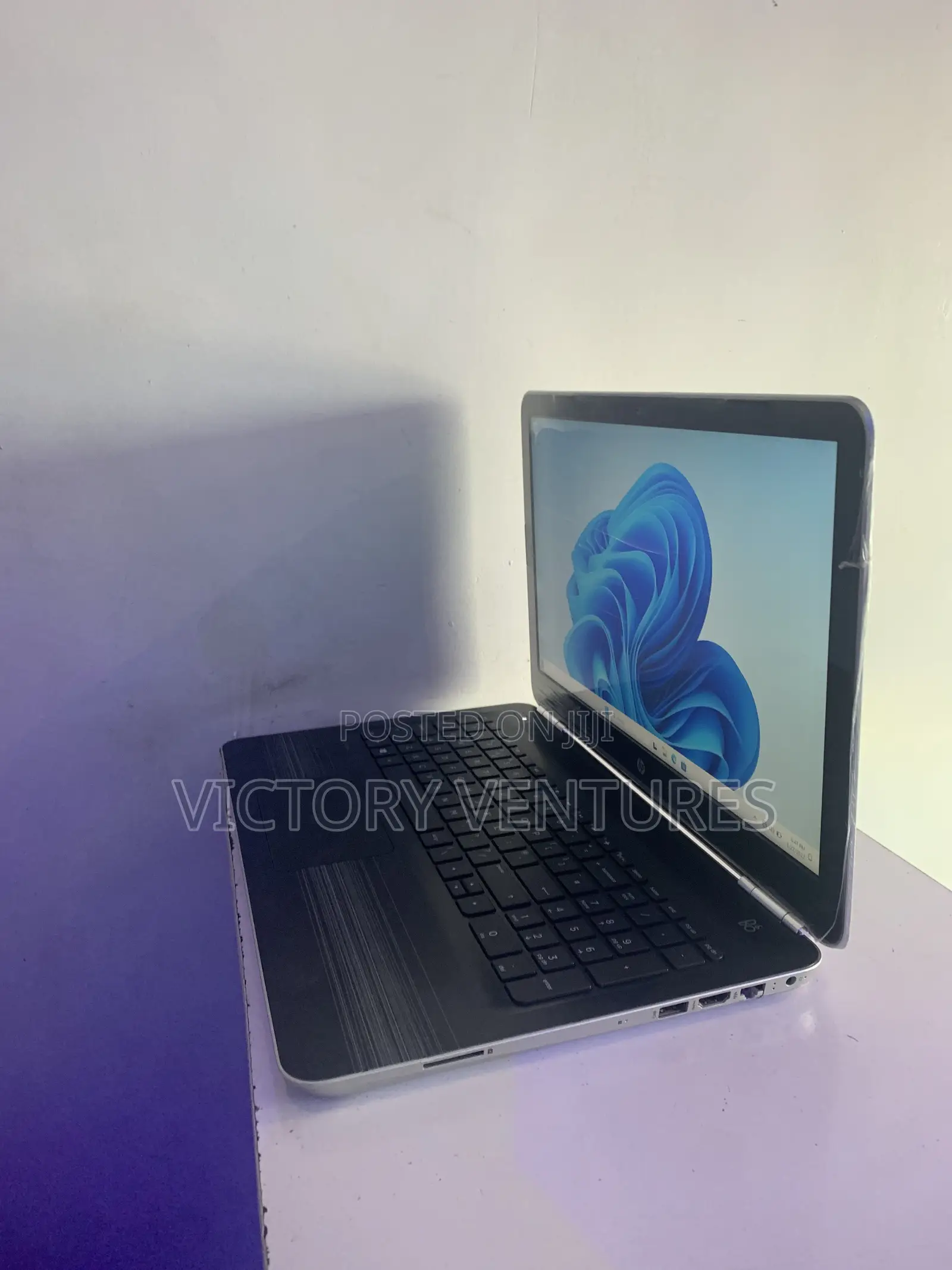 Laptop HP Pavilion 15 8GB AMD A8 HDD 320GB