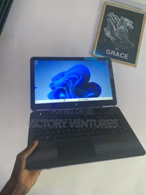 Laptop HP Pavilion 15 8GB AMD A8 HDD 320GB