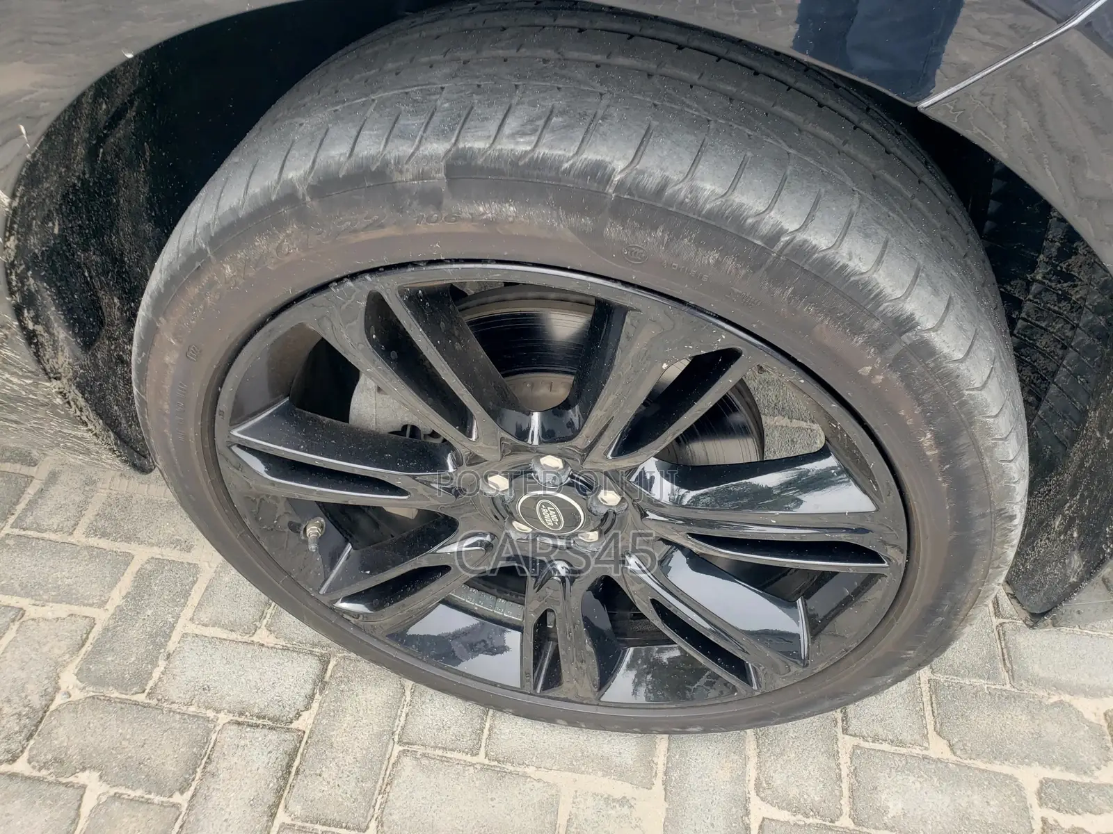 Land Rover Range Rover Velar 2021 Black