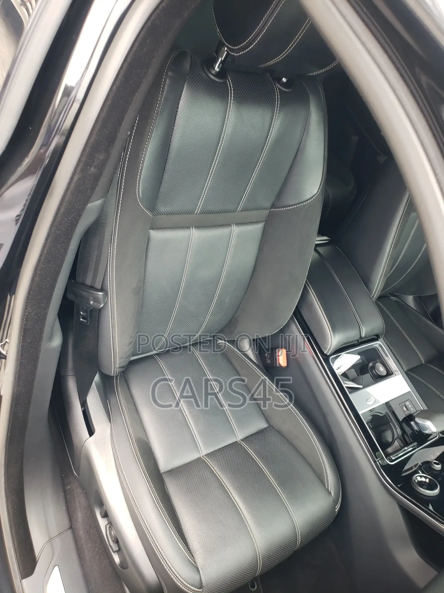 Land Rover Range Rover Velar 2021 Black