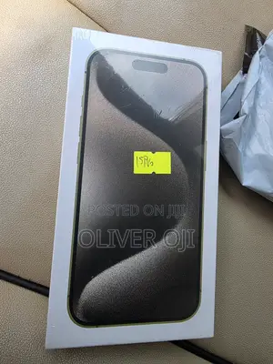 New Apple iPhone 15 Pro Max 256 GB