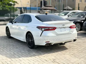 Toyota Camry XSE 2023 White