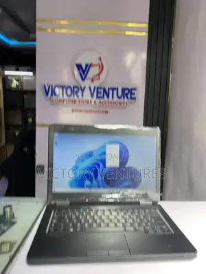 Laptop Dell Latitude 5440 4GB Intel Core i3 SSD 128GB