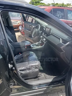 Toyota RAV4 Adventure 2022 Gray