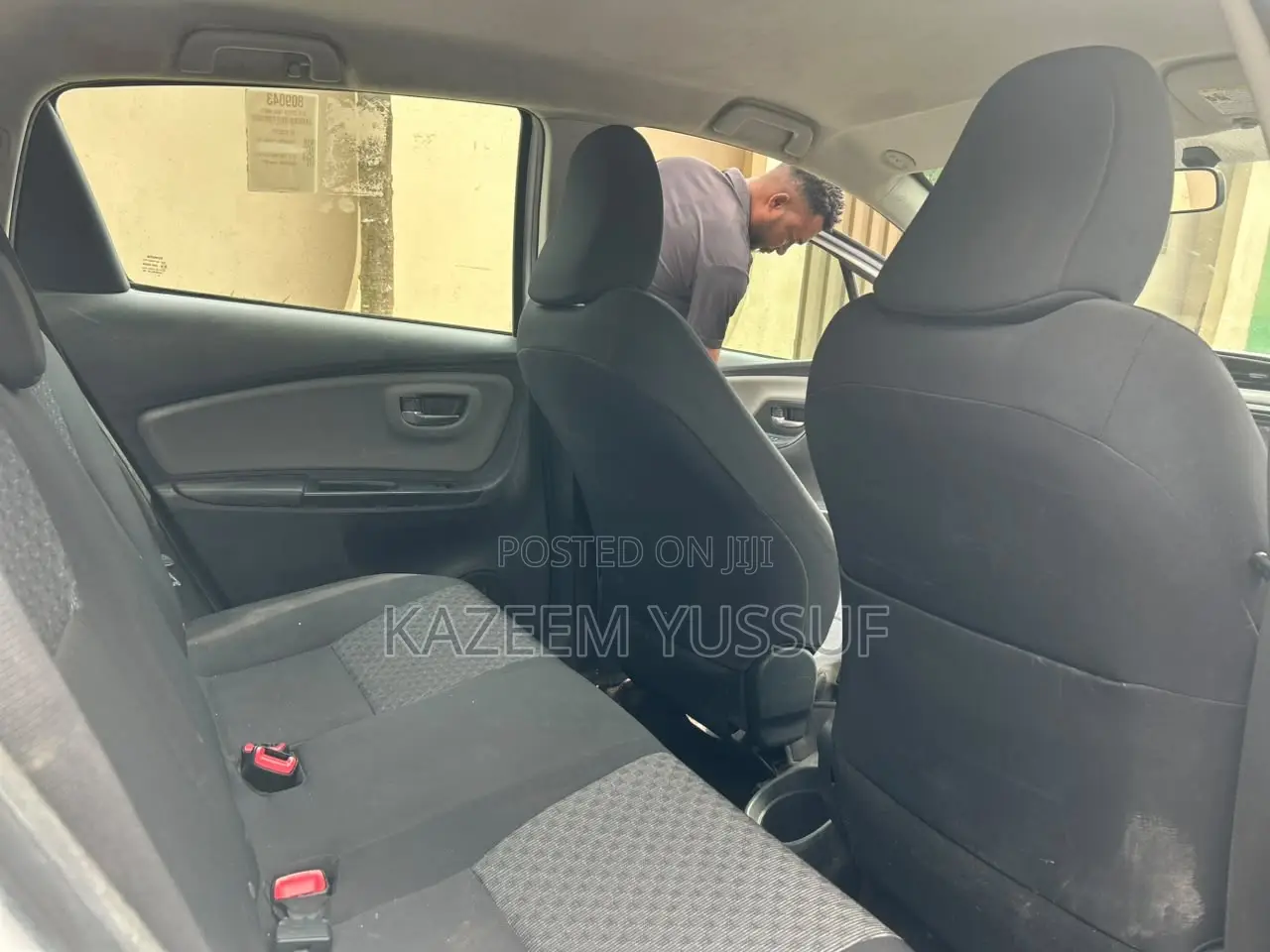 Toyota Yaris SE Hatchback 5dr 2015 White