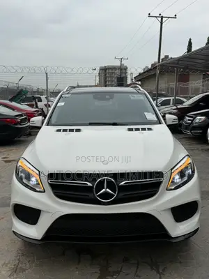 Mercedes-Benz GLE-Class GLE 400 4MATIC 2016 White