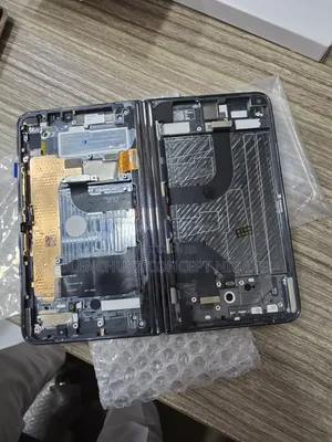 Google Pixel Fold Amoled Screen