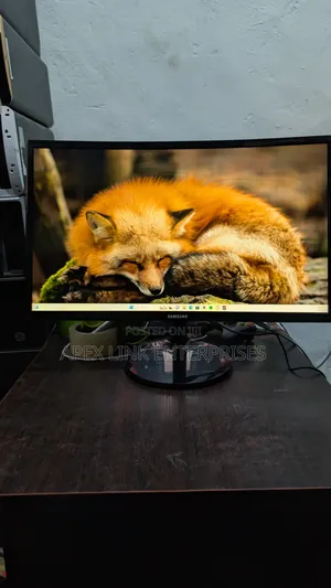 Samsung 24 Inches Curved Full Hd Monitor