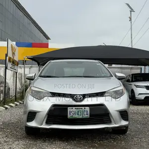 Toyota Corolla 2016 Silver
