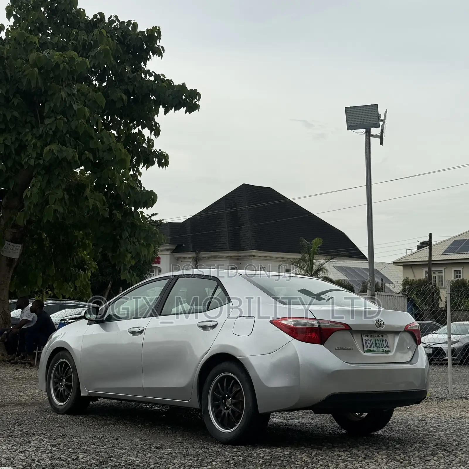 Toyota Corolla 2016 Silver