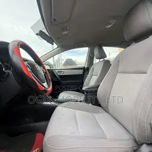 Toyota Corolla 2016 Silver