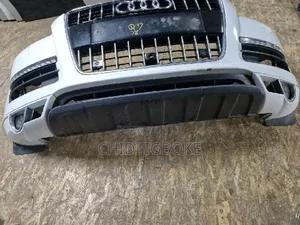 Complete Front Bumper Audi Q7