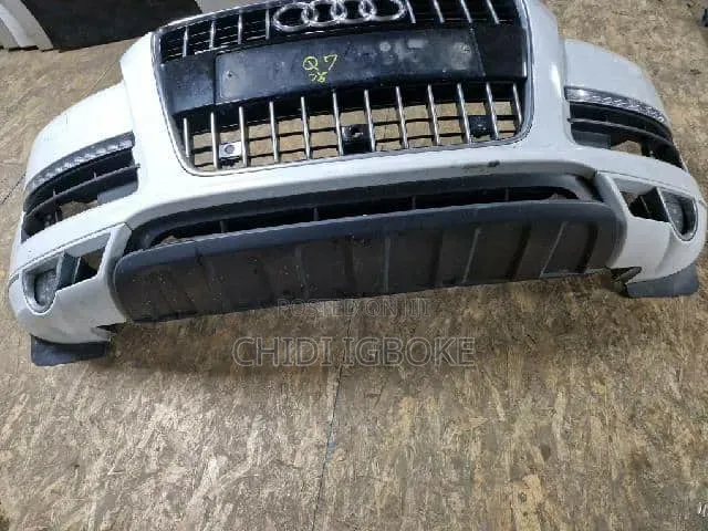 Complete Front Bumper Audi Q7