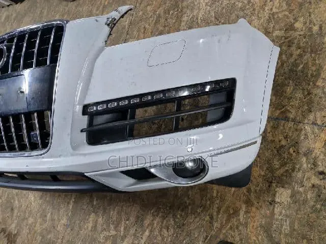 Complete Front Bumper Audi Q7