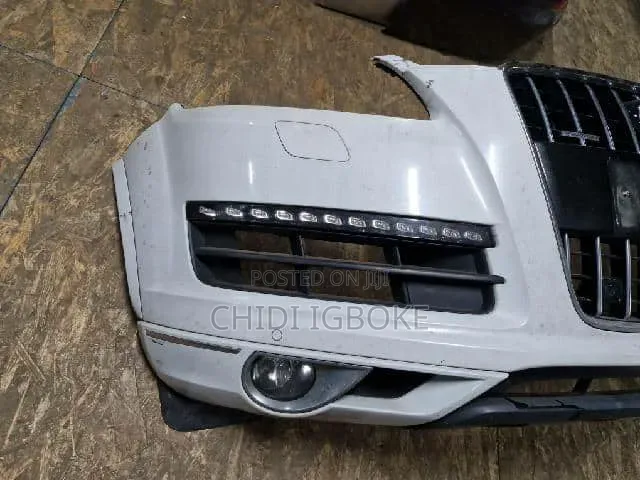 Complete Front Bumper Audi Q7