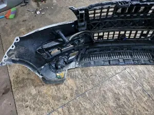 Complete Front Bumper Audi Q7