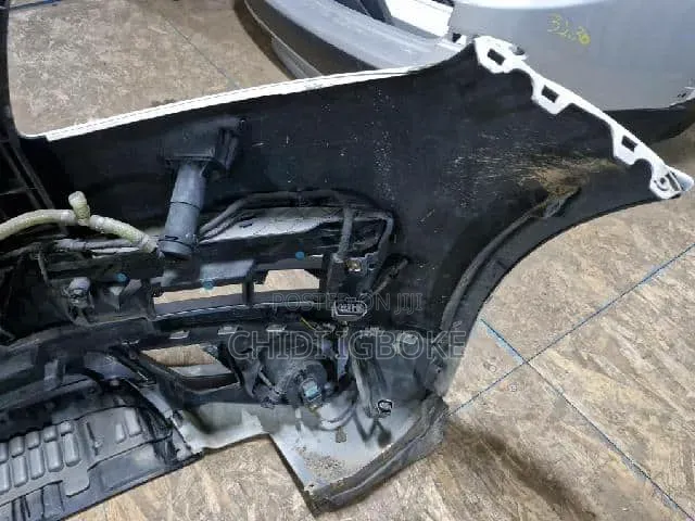 Complete Front Bumper Audi Q7