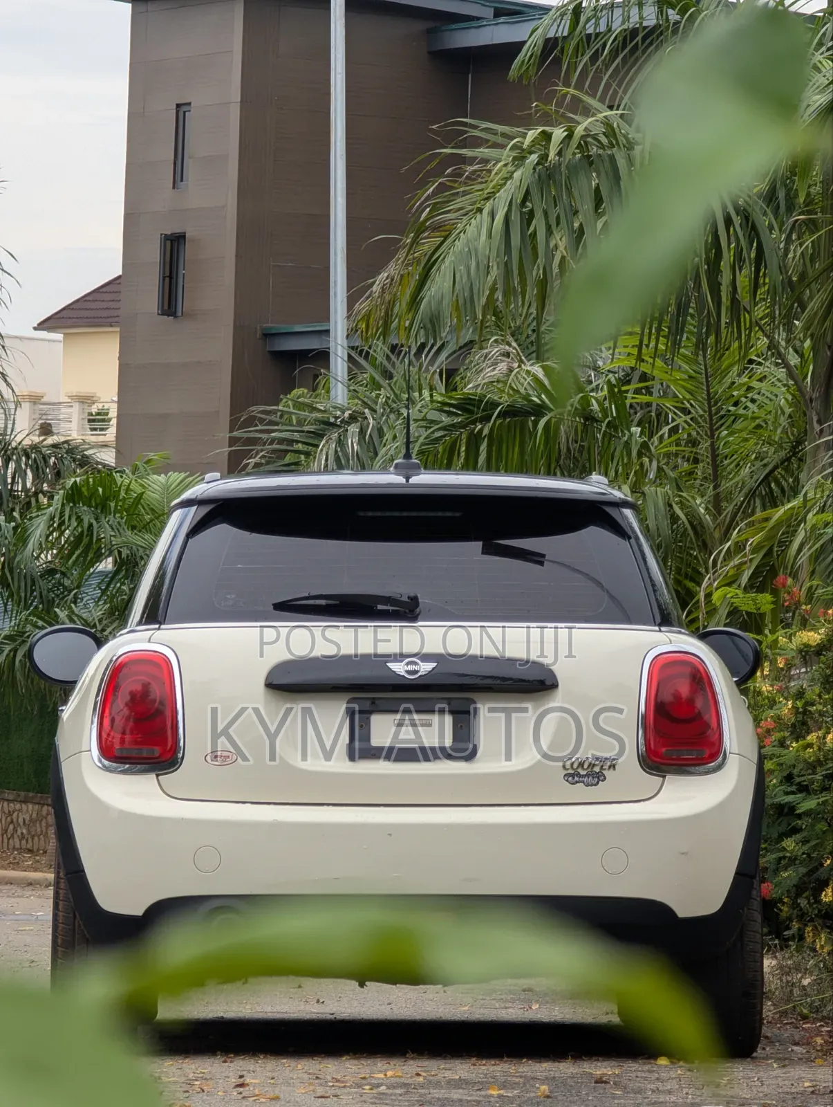 Mini Cooper 2017 White