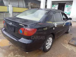 Toyota Corolla 2004 Black