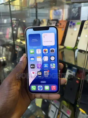 Apple iPhone 12 64 GB White