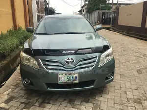 Toyota Camry 2009 Blue