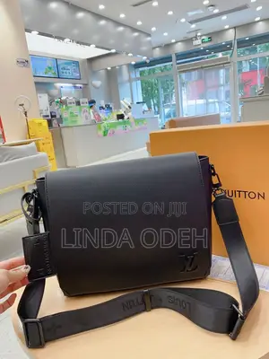* Quality Louis Vuitton Bag