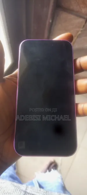 Apple iPhone 16 128 GB Pink