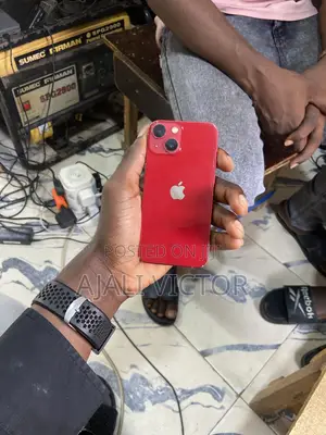 Apple iPhone 13 Mini 256 GB Red