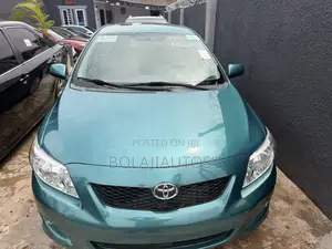 Toyota Corolla LE 4dr Sedan (1.8L 4cyl 4A) 2010 Blue