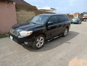 Toyota Highlander Limited 2010 Black